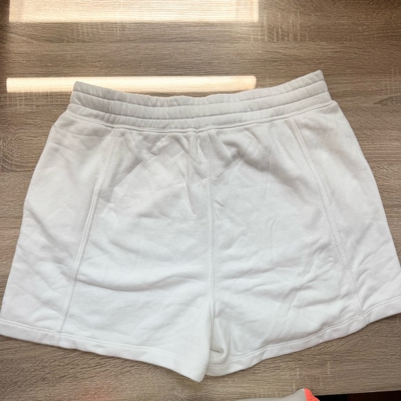 New Free People Movement Sprint To The Finish Shorts Sweat Baggy Loose White L - Picture 4 of 10